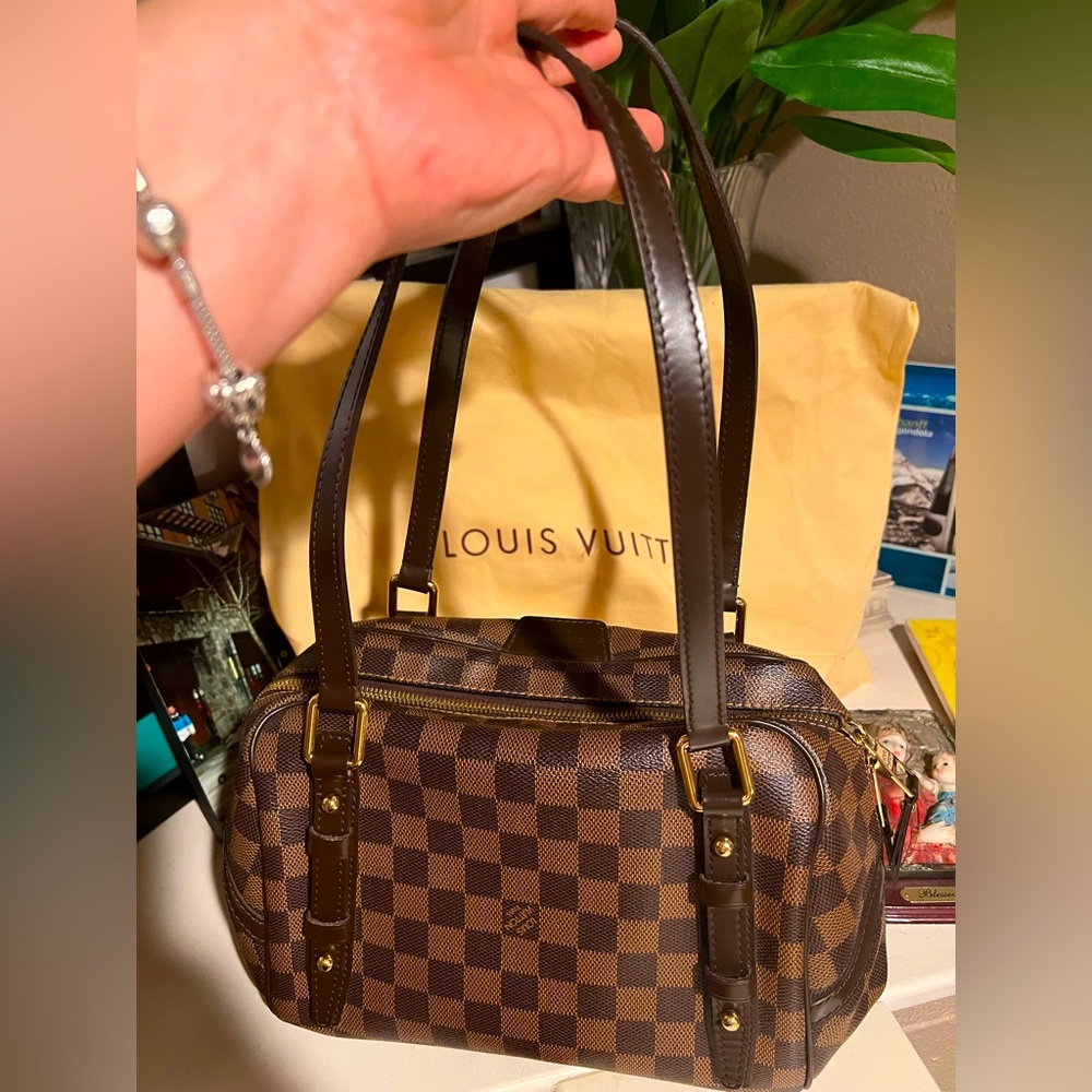💯 Authentic EUC LV Rivington- no scratches, no odor. Rare, discontinued.